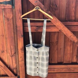 Skirt with suspenders